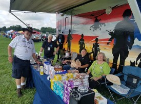 IndyVeterans.com & VSC passing our items at the Helping Heroes of America event