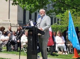 Governor Eric Holcomb making a few remarks.
